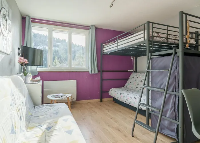 Les Oursons - Parking Prive